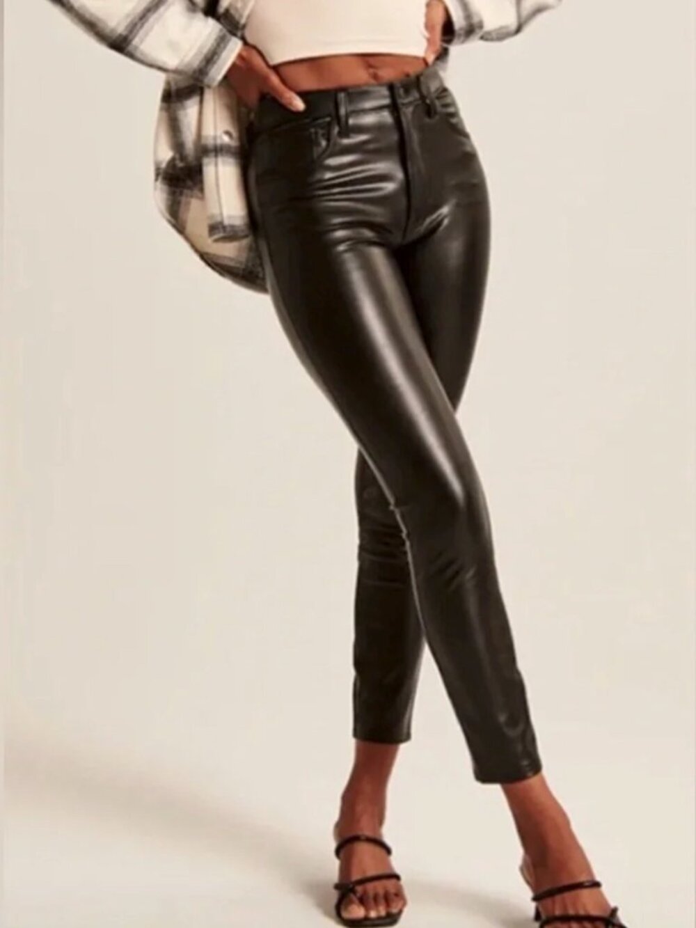 Abercrombie & Fitch Black Vegan Leather Skinny High Rise Jeans-sz 25/0s-Like New